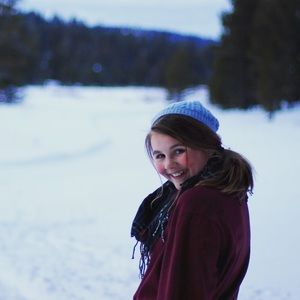 Meet your Posher, Charlotte